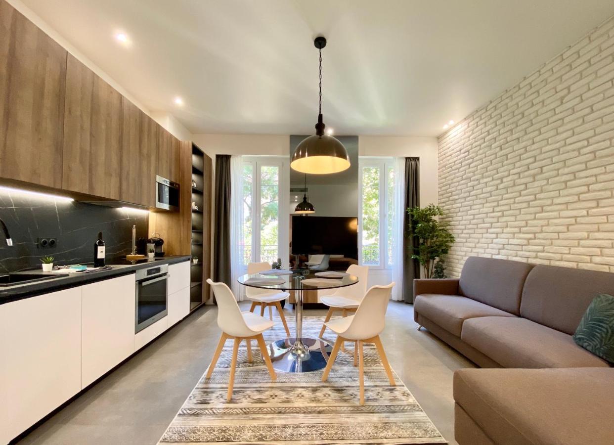 Maxim - Easy Home Booking Nisa Exterior foto